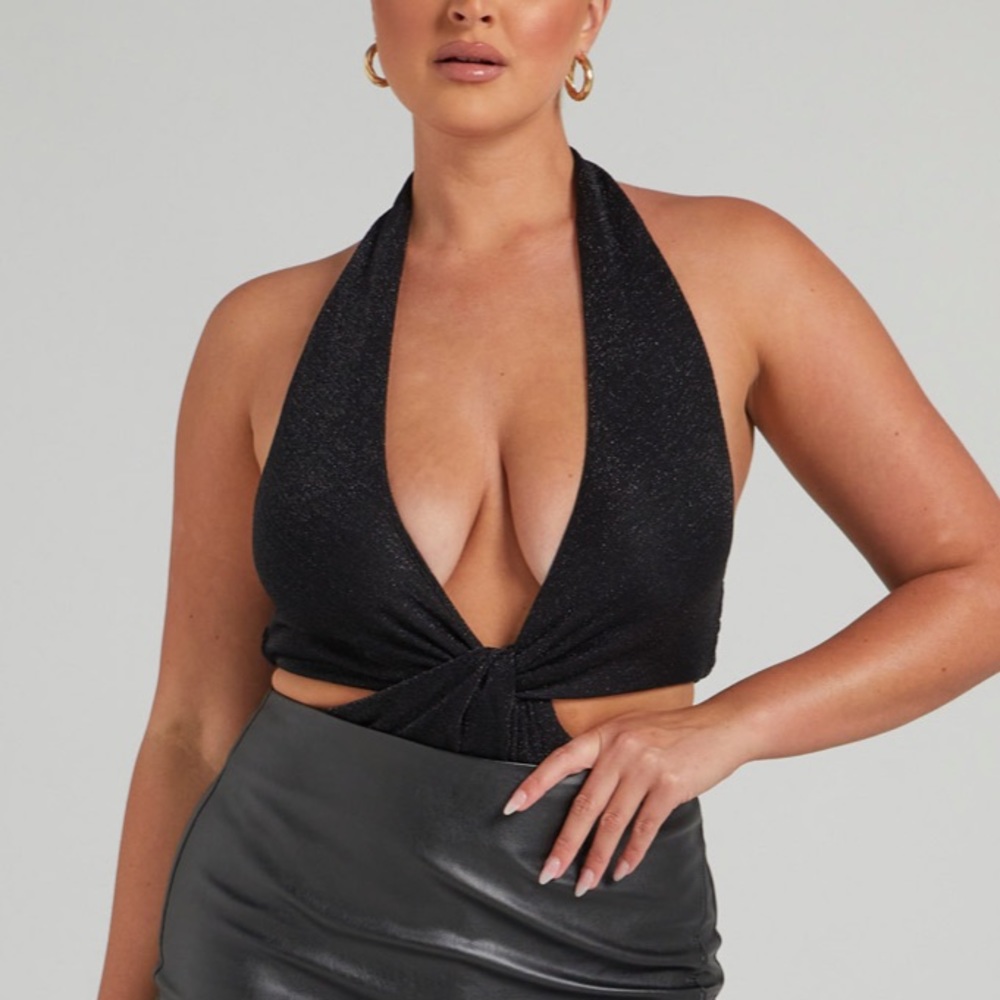 Showpo black cut out bodysuit 🖤